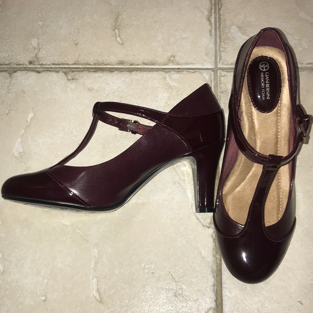 T strap heels